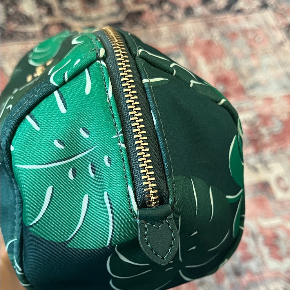 Kate Spade Green Monstera Leaf Print Cosmetic Bag - Picture 6 of 17